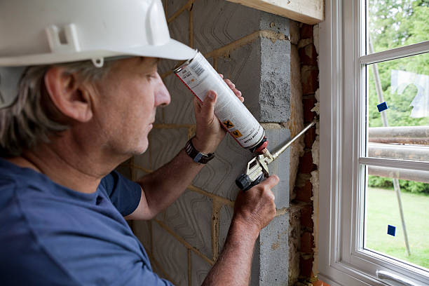 Best Geographic-Specific Insulation Services in Oak Trail Shores, TX